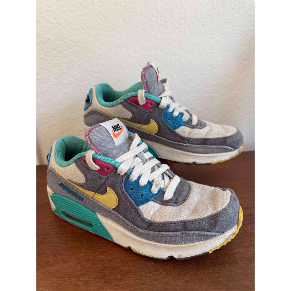 Nike Air Max 90 Sprung Sneakers Big Kids 6Y Women’s 7.5 Butterfly DN4415-001